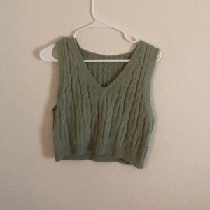 Sage green cropped sweater vest from Shein size Medium